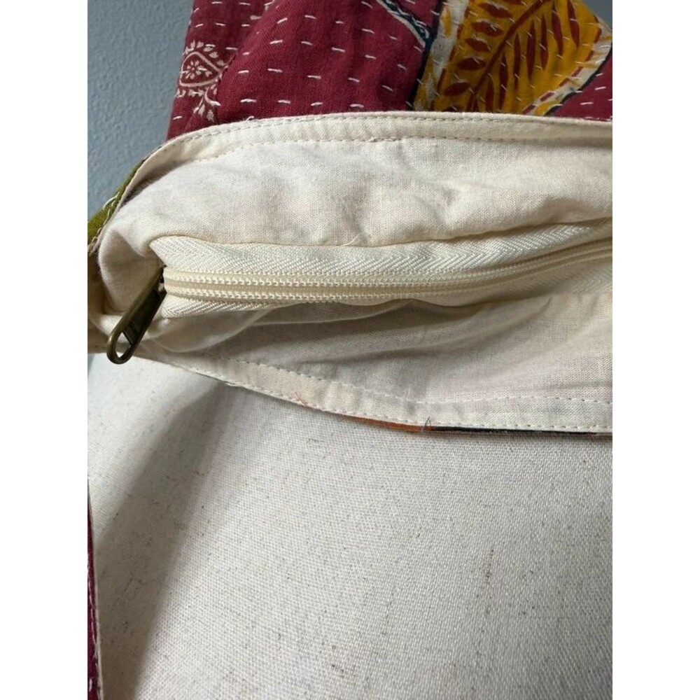 Kantha Recycled Sari Crossbody Bag Quilted Patchwork Zipper - Picture 5 of 7